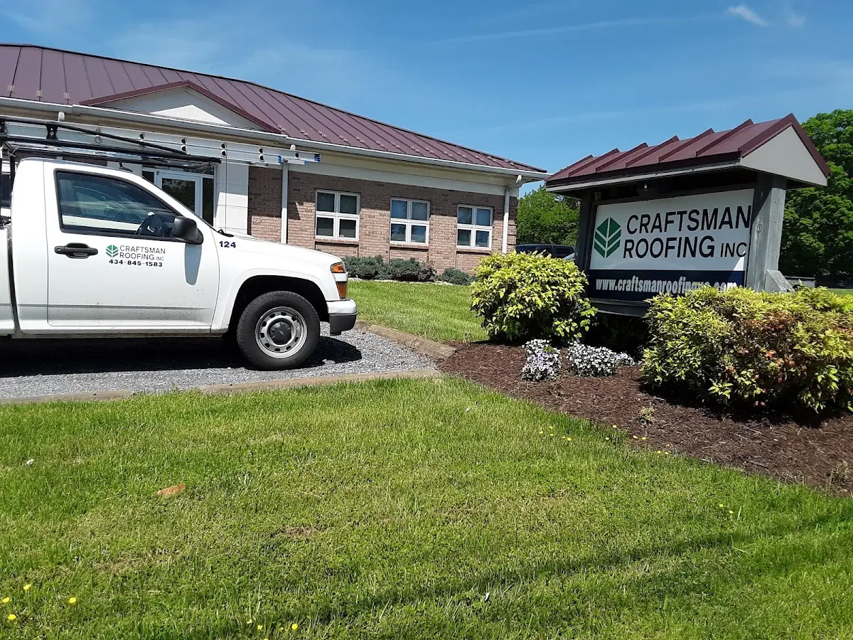 Quality Gutter & Downspout Repair by experienced craftsmen in Treemont